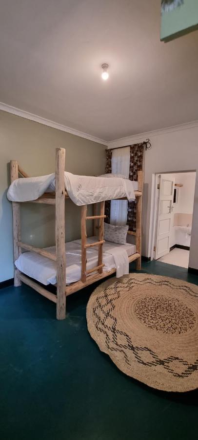 Kizumba House Hostel Аруша Екстериор снимка